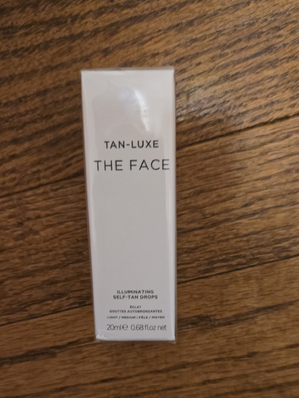 TAN-LUXE